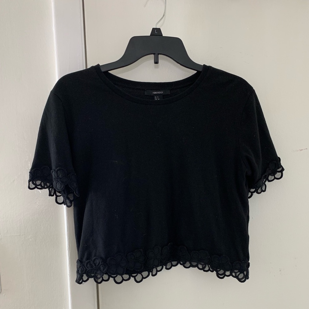 Forever21 | Black Crop Top
